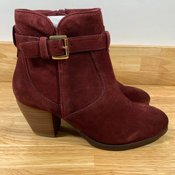NEW Diba 7.5 Sleek Bootie Burgundy‎ Red Leather Suede Side Zipper 2" Heel - Picture 1 of 11